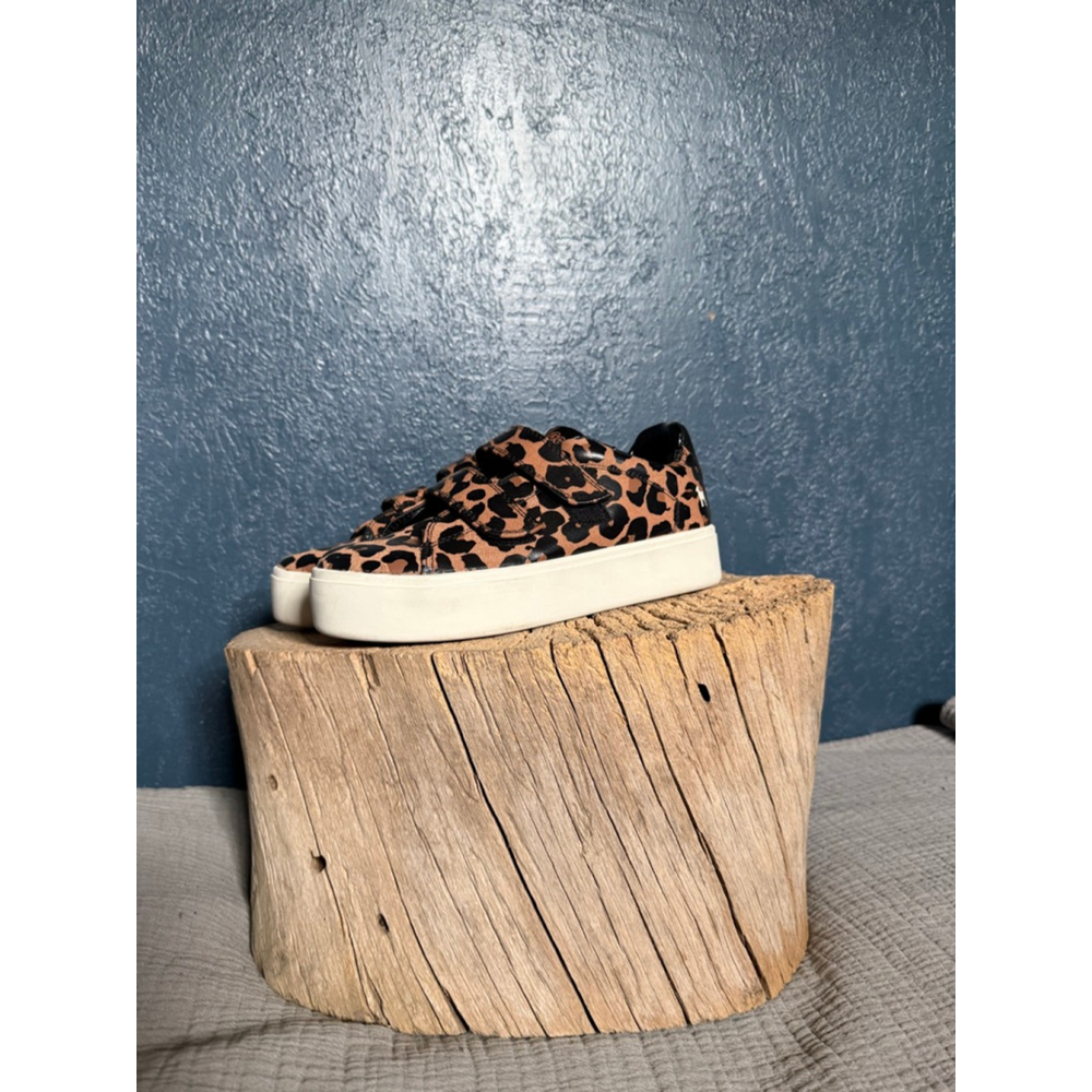 GOATS 305W Leopard Animal Print Velcro Platform Sneakers Women